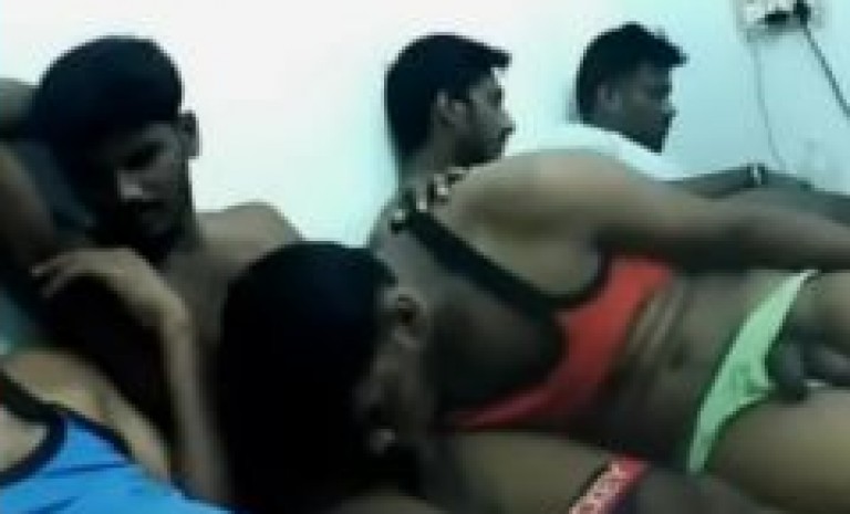 Punjab college gays MMS of desi group Indian gay porn