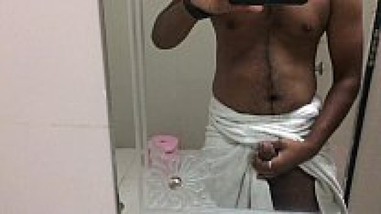 Odisha Indian desi gay office dude masturbating in bathroom