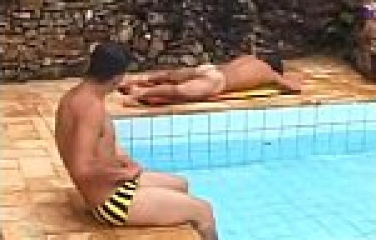 Crazy desi gay lovers hardcore fuck gandu masti in swimming pool