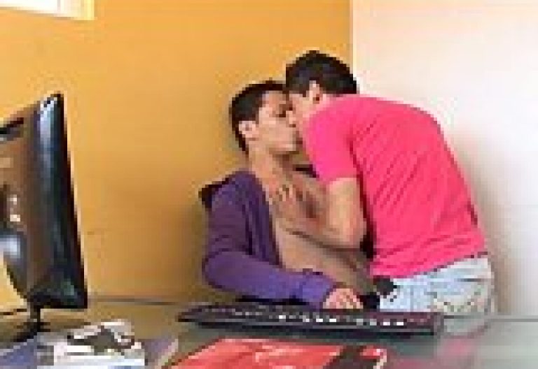 Indian gay porn video of gandu office friends blowjob sex masti in cabin